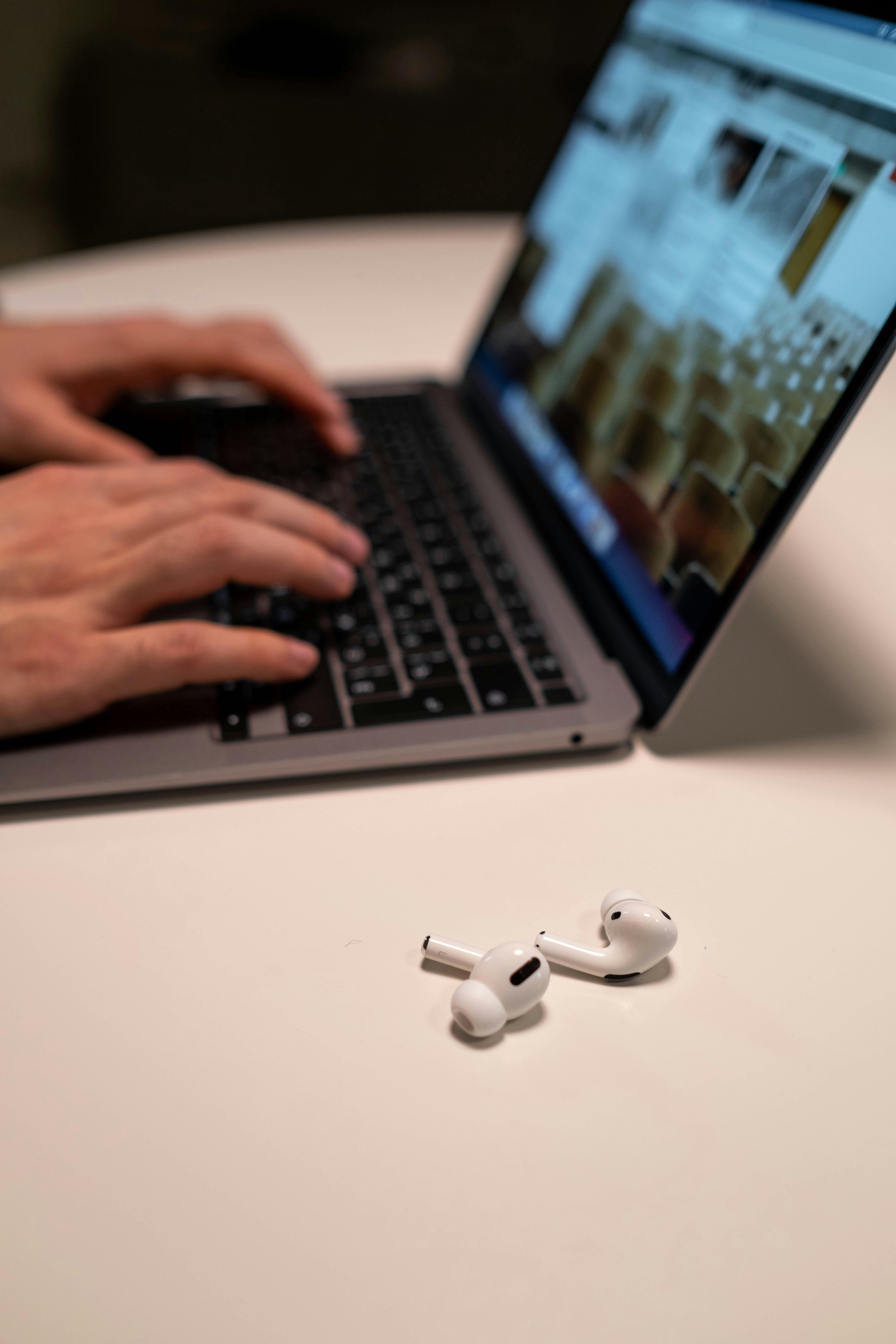 AirPods Pro 2nd Generation 2023 Type-C